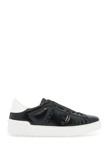  Valentino Garavani untitled rockstud sneakers